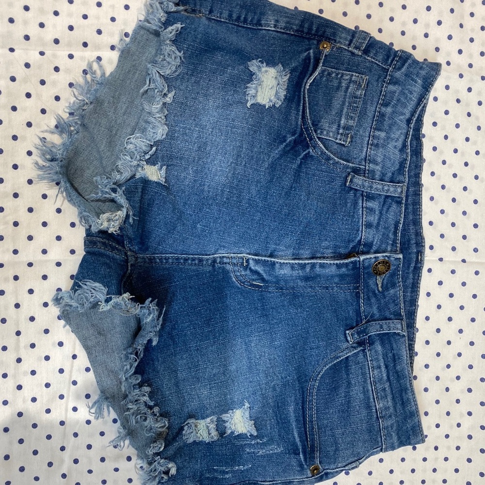 Size small distressed denim shorts